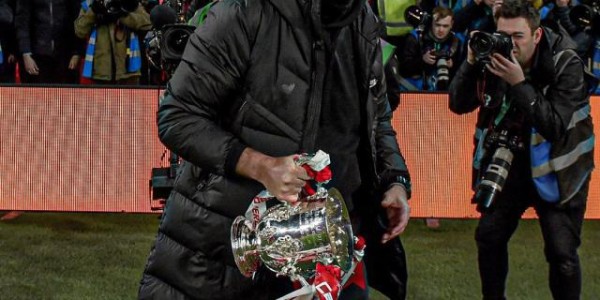 乐鱼体育-“二队”承惠克洛普师恩，十冠王红军吃定六连亚豪车