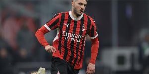 乐鱼体育-墨西哥前锋希门尼斯：期待金杯赛决赛 离开米兰的传闻不会困扰我