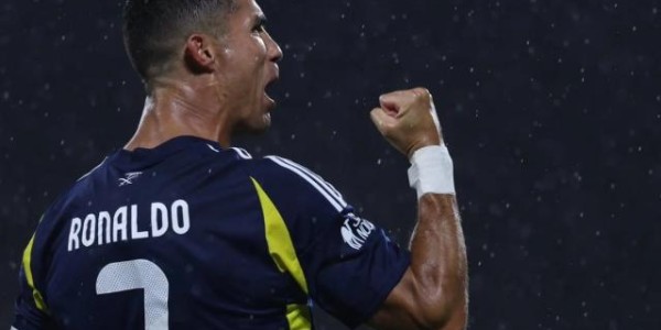 C罗：现在还不退出国家队 何时退不提前通知任何人